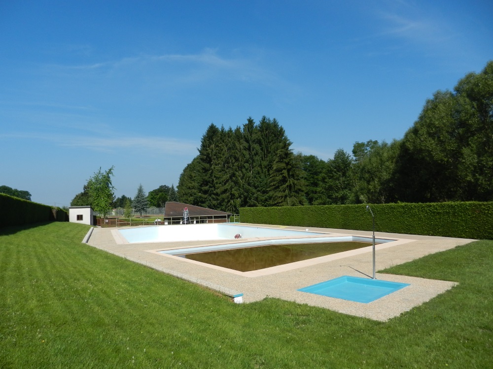 Woodies-gite-xertigny-piscine-chapelle-aux-bois
